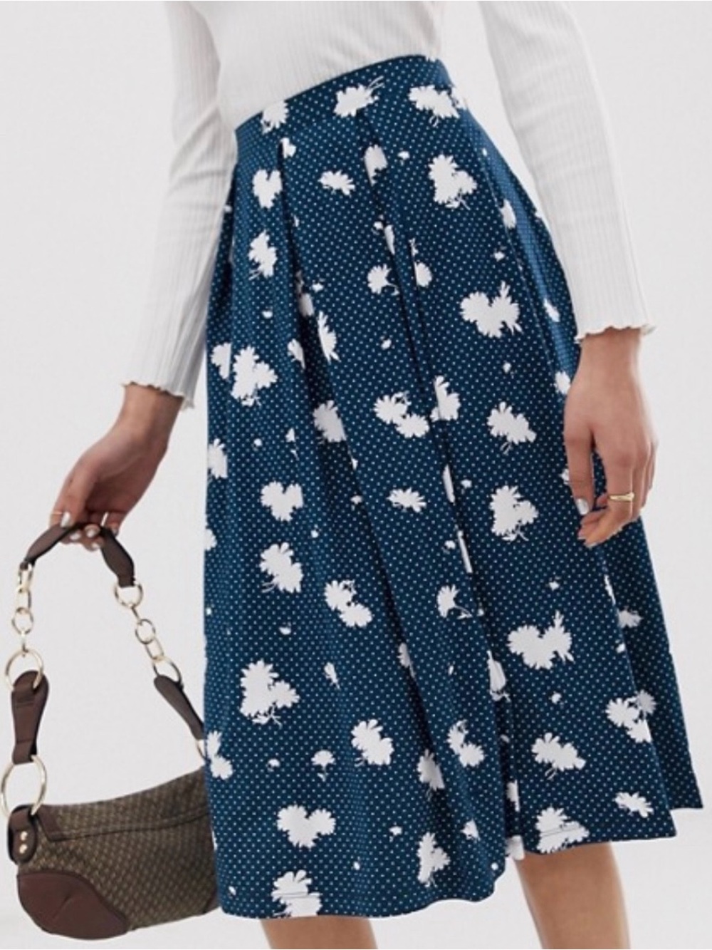 ASOS Blue and White Floral Print Midi Skirt Size 
Medium NWT
